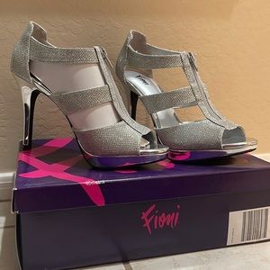 Fioni heel shoes